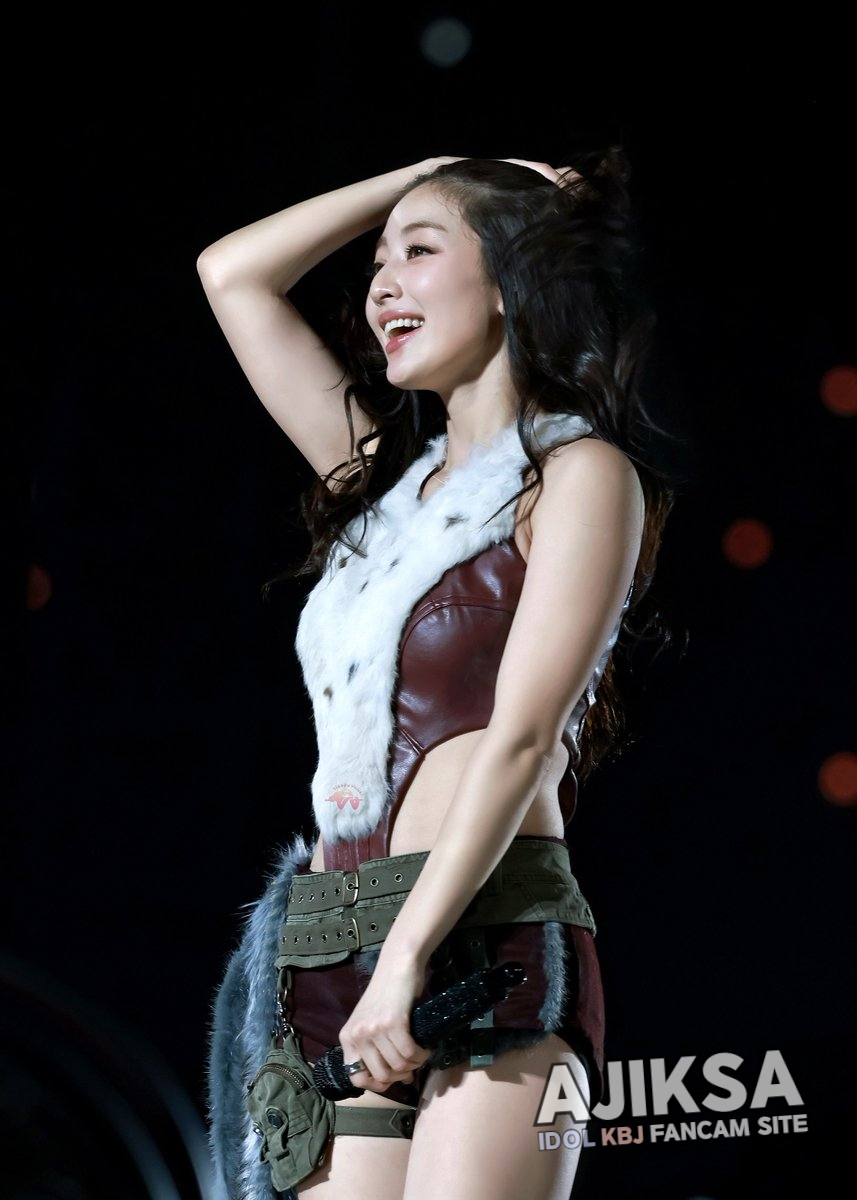 20251206 THIS IS FOR in HONG KONG Jihyo 지효 - 걸그룹 갤러리 20251206 THIS IS FOR in HONG KONG Jihyo 지효 - 걸그룹 갤러리
