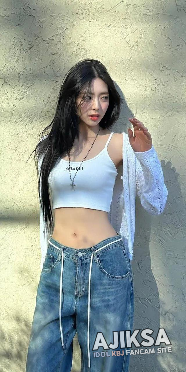 ITZY - Yuna - 걸그룹 갤러리
