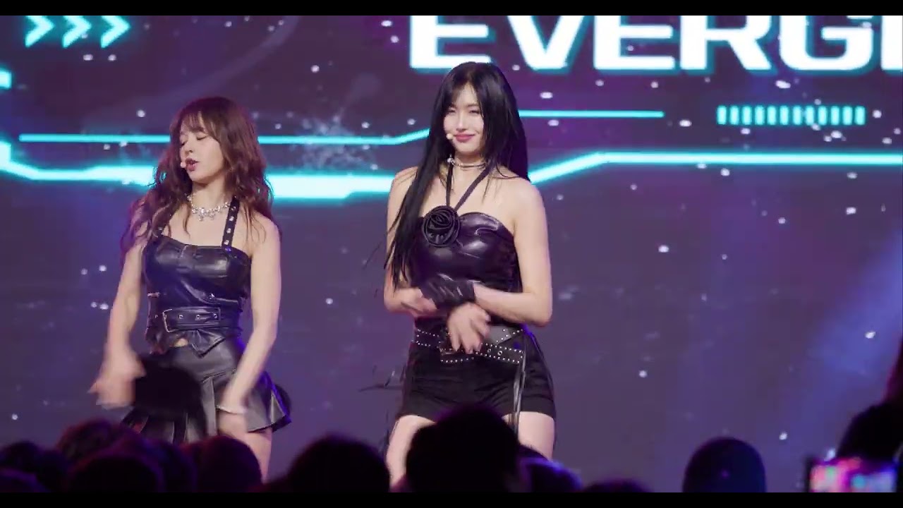251102 에버글로우 Everglow 아샤 DUN DUN 동두천 서브컬처 페스티벌 - 걸그룹 직캠 | 아카이브 갤러리