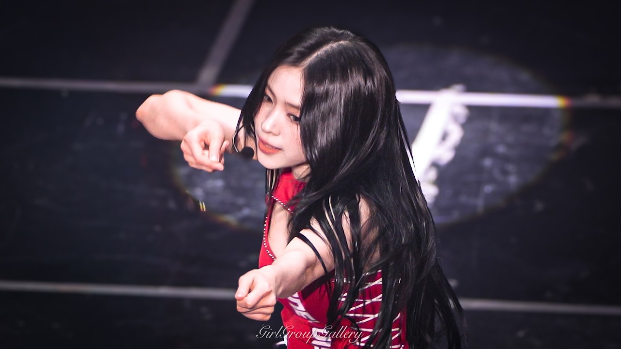 260214 ITZY 류진 Kiss &amp; Tell 직캠 4K60p - 걸그룹 직캠 | 아카이브 갤러리