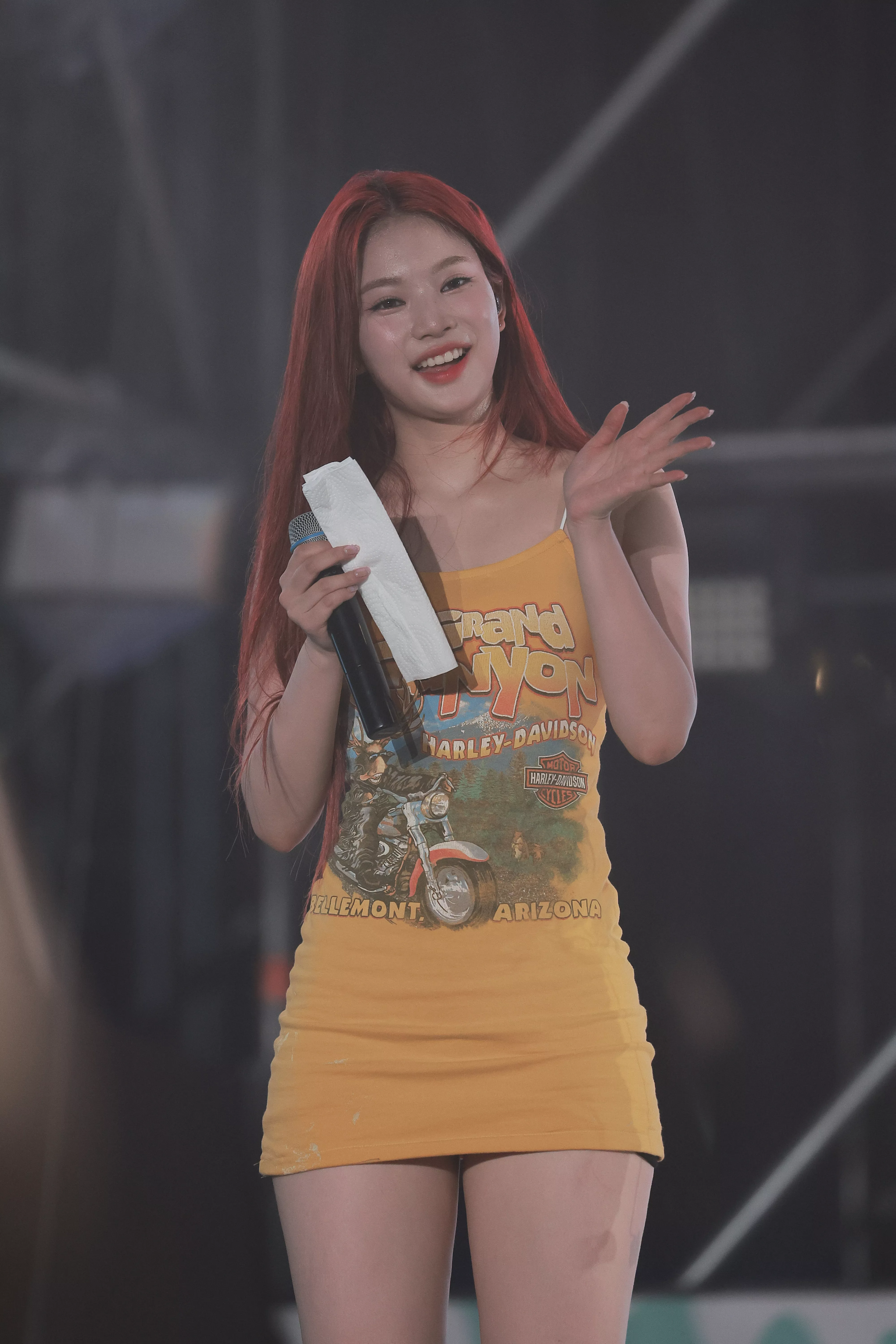 노란 아이사 - 걸그룹 갤러리 노란 아이사 - 걸그룹 갤러리
