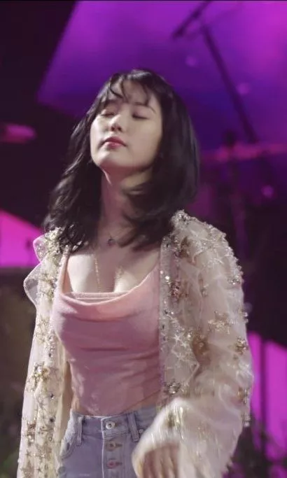 아이유 IU - 걸그룹 갤러리