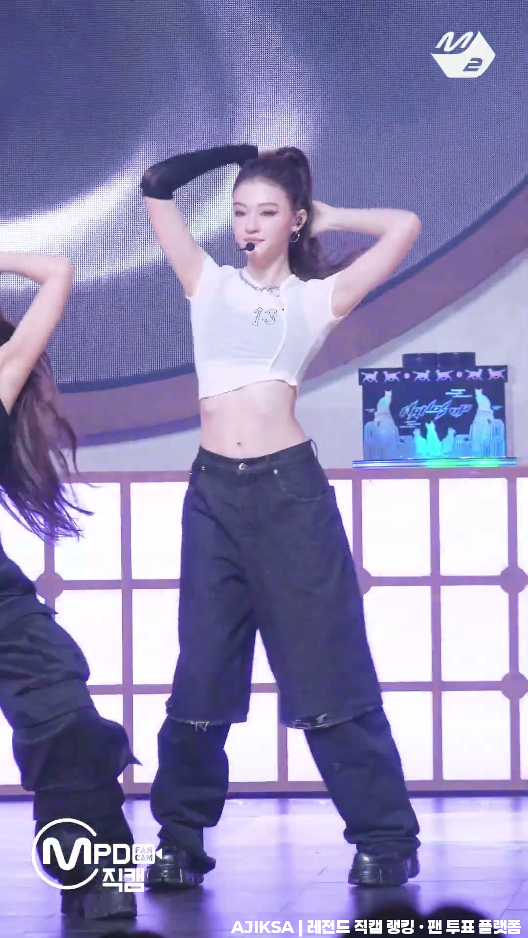 30초 요약으로 보는 미야오 'HANDS UP' 직캠 - 걸그룹 직캠 | 아카이브 갤러리