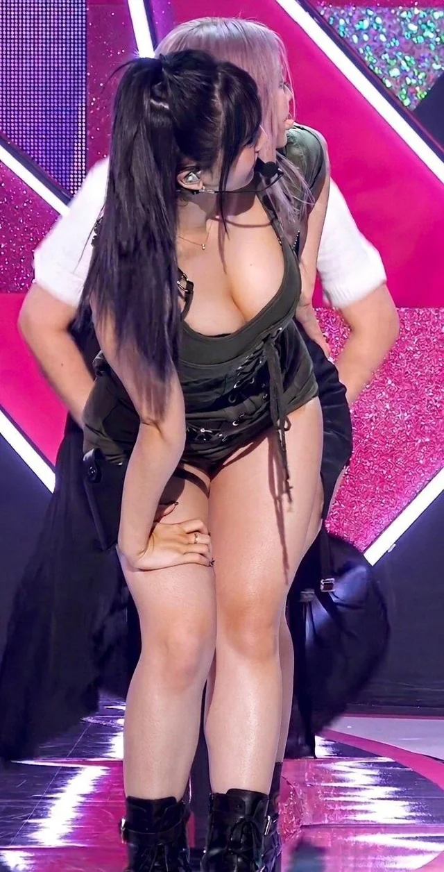 트와이스 모모  TWICE- momo - 걸그룹 갤러리