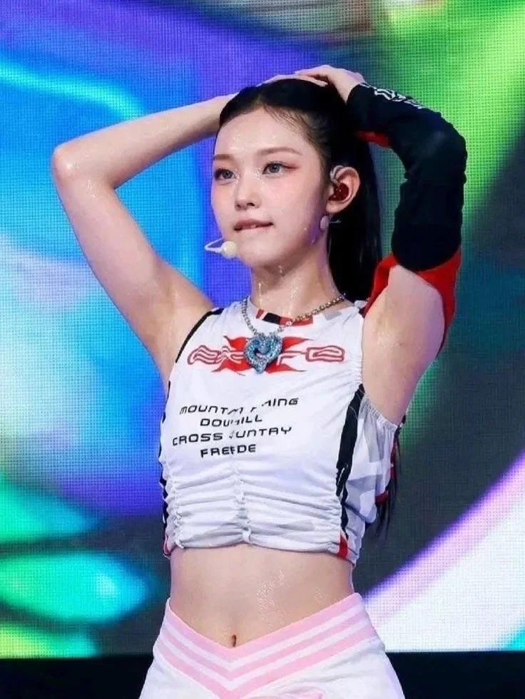 걸그룹 겨드랑이 모음 - 걸그룹 갤러리 걸그룹 겨드랑이 모음 - 걸그룹 갤러리