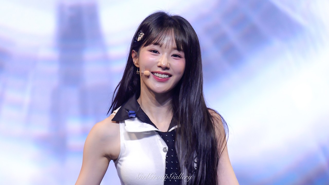 260718 우아 나나 Switch Up 세로 직캠 4K60p WOOAH fancam - 걸그룹 직캠 | 아카이브 갤러리