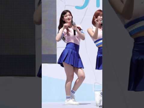 170610 서울대공원 희망걷기대회 라붐(LABOUM) - 푱푱 , 율희 직캠 - 걸그룹 직캠 | 아카이브 갤러리