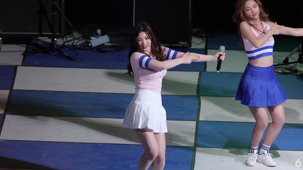 170518 홍익대학교 라붐(LABOUM) - 푱푱 율희 직캠 - 걸그룹 직캠 | 아카이브 갤러리