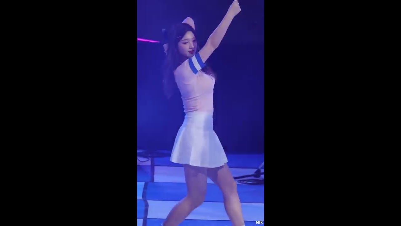 170518 홍익대학교 축제 라붐(LABOUM) - Hwi Hwi , 율희직캠 - 걸그룹 직캠 | 아카이브 갤러리