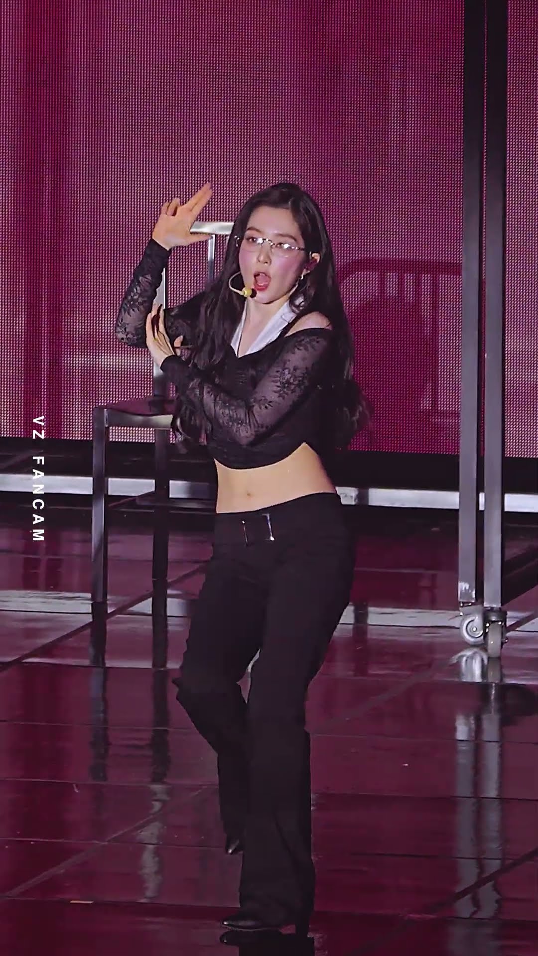 Red Velvet IRENE “Bulldozer” 260802 SEL #RedVelvet  #레드벨벳 #IRENE - 걸그룹 직캠 | 아카이브 갤러리