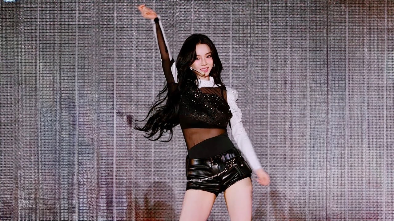 260808 에스파 카리나 aespa KARINA - LEMONADE 직캠 @2026-27 aespa LIVE TOUR SYNK : COMPLæXITY - 걸그룹 직캠 | 아카이브 갤러리