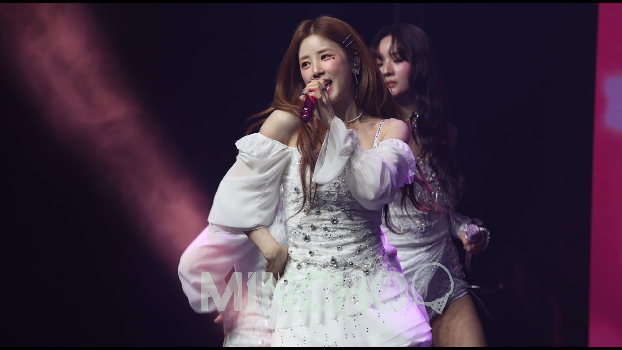 [4K] 250307 에이핑크 Apink 박초롱 CHORONG -  Mr. Chu FANCAM PINK NEW YEAR in HongKong - 걸그룹 직캠 | 아카이브 갤러리