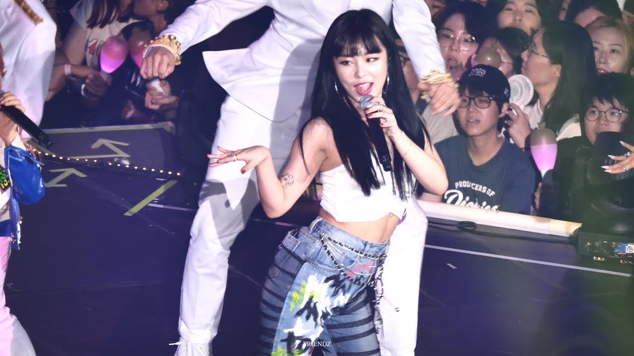 [4K] 180819 마마무 콘서트 4season s/s Rude Boy 마마무 휘인 직캠 MAMAMOO WHEEIN FANCAM - 걸그룹 직캠 | 아카이브 갤러리