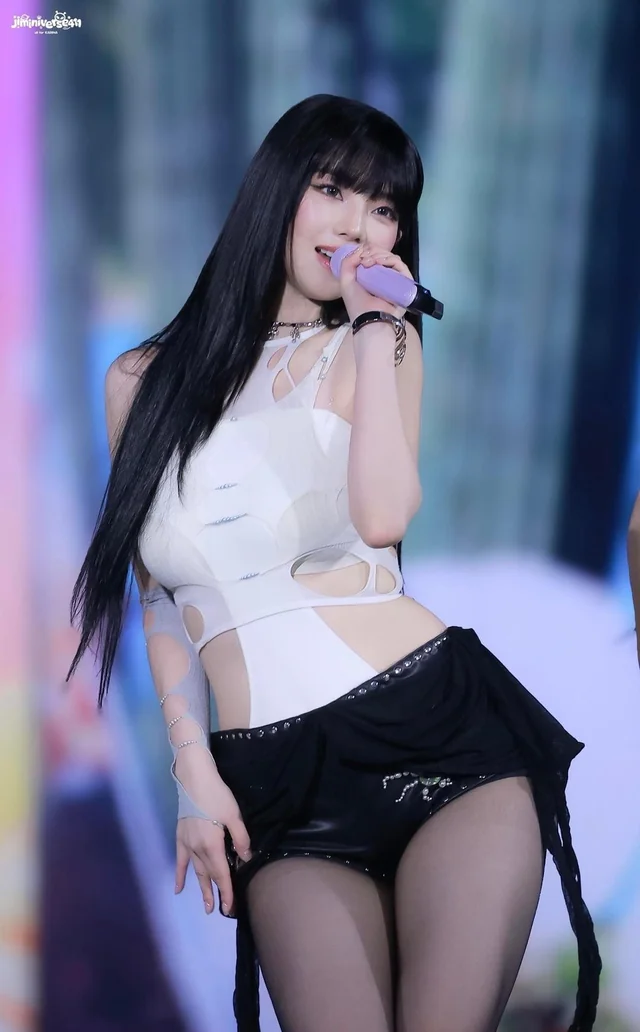 Karina- Aespa - 걸그룹 갤러리 Karina- Aespa - 걸그룹 갤러리