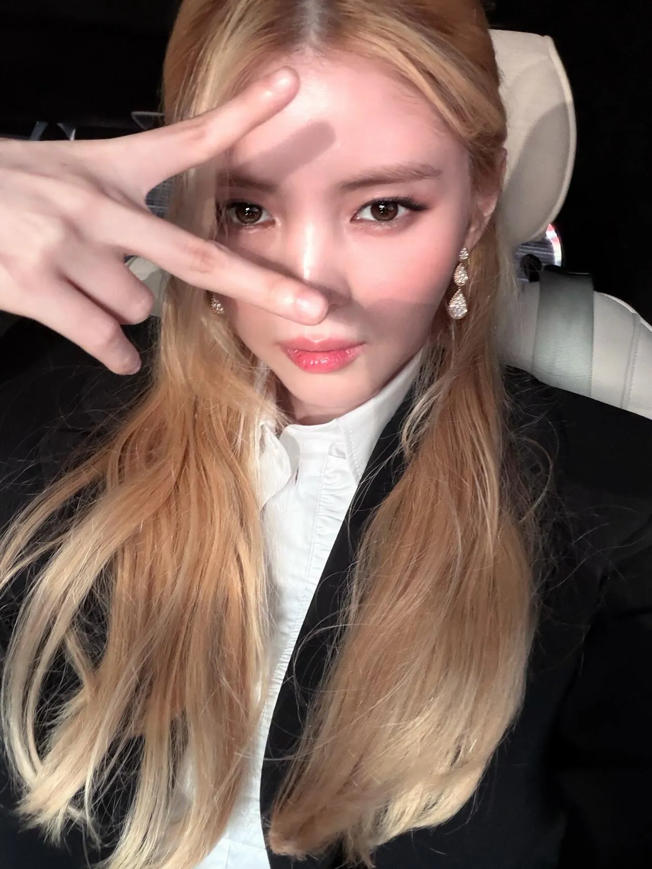 16511.jpg 한소희 인스타 260826