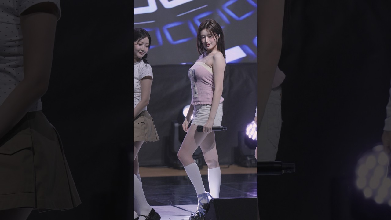 260829 피프티 피프티(FIFTY FIFTY) 아테나 직캠 @화천T&amp;U청소년가요제 - 걸그룹 직캠 | 아카이브 갤러리