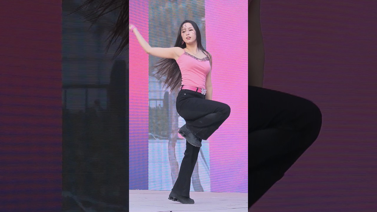 260329 나빌레라 애니 마마무 HIP Navillera (레드로드 K-POP 페스티벌) 직캠 - 걸그룹 직캠 | 아카이브 갤러리