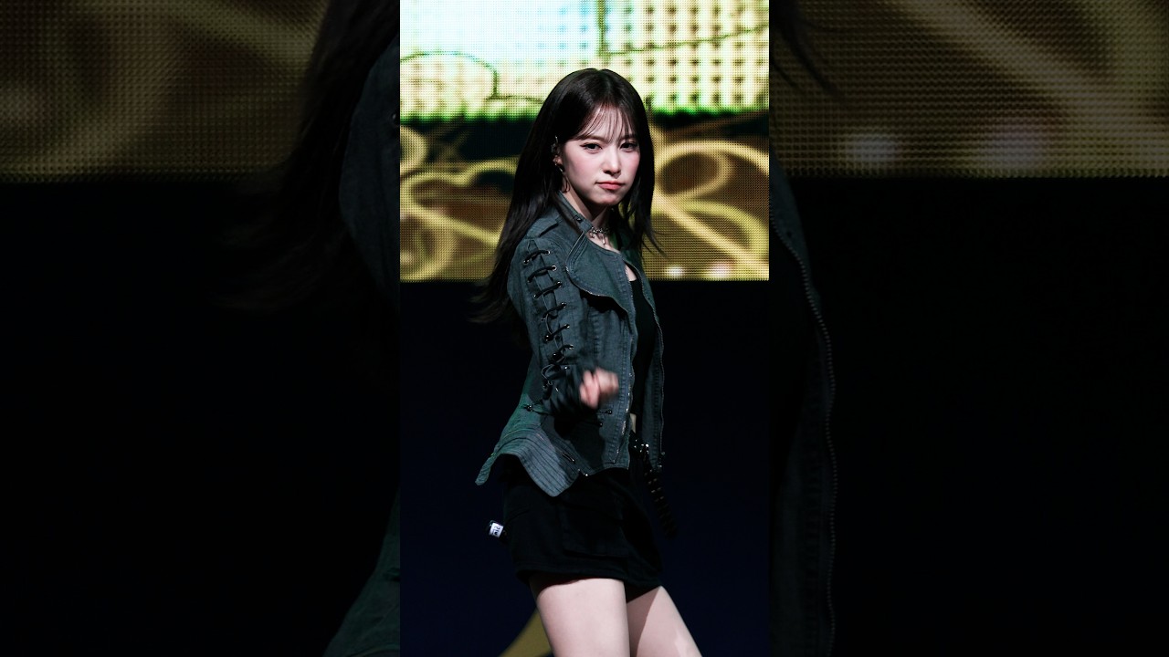 261009 리센느 리브 연수 능허대 문화축제 4K 직캠 (RESCENE LIV FANCAM) - 걸그룹 직캠 | 아카이브 갤러리