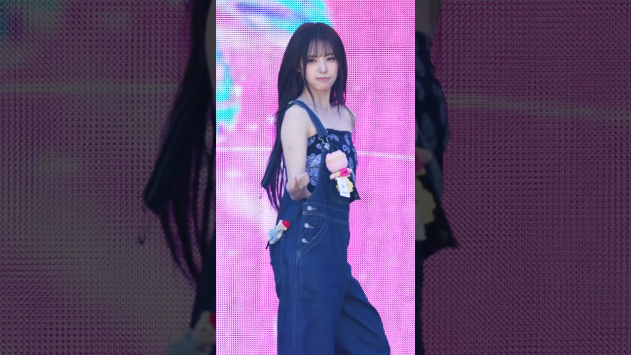 261010 리센느 리브 카카오프렌즈런 4K 직캠 (RESCENE LIV FANCAM) - 걸그룹 직캠 | 아카이브 갤러리