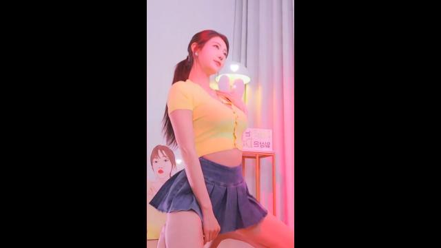 tmdgus5411 누나가알려줄게 ㄷㄷ Ria_리아 - 인플루언서·스트리머 | 아카이브 갤러리