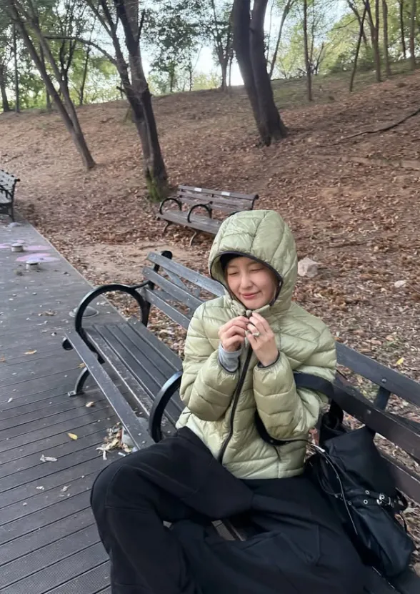 사복 입은 레드벨벳 슬기 인스타 - 걸그룹 갤러리
