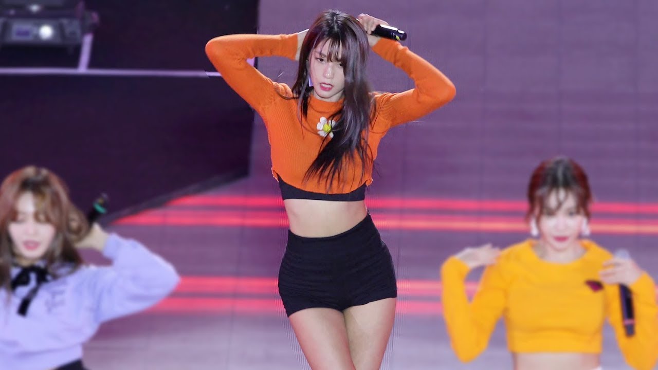 쓰러지기 직전까지 무대한 AOA 설현(SeolHyun) 사뿐사뿐 (Like a Cat) 181215 [포트나이트오픈행사] 4K 직캠 by 비몽 - 걸그룹 직캠 | 아카이브 갤러리