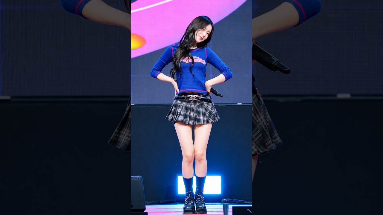 [4K][세로직캠] 261017 우아 우연 - BLUSH - 2026 천안 빵빵데이 (WOOAH Wooyeon fancam) - 걸그룹 직캠 | 아카이브 갤러리