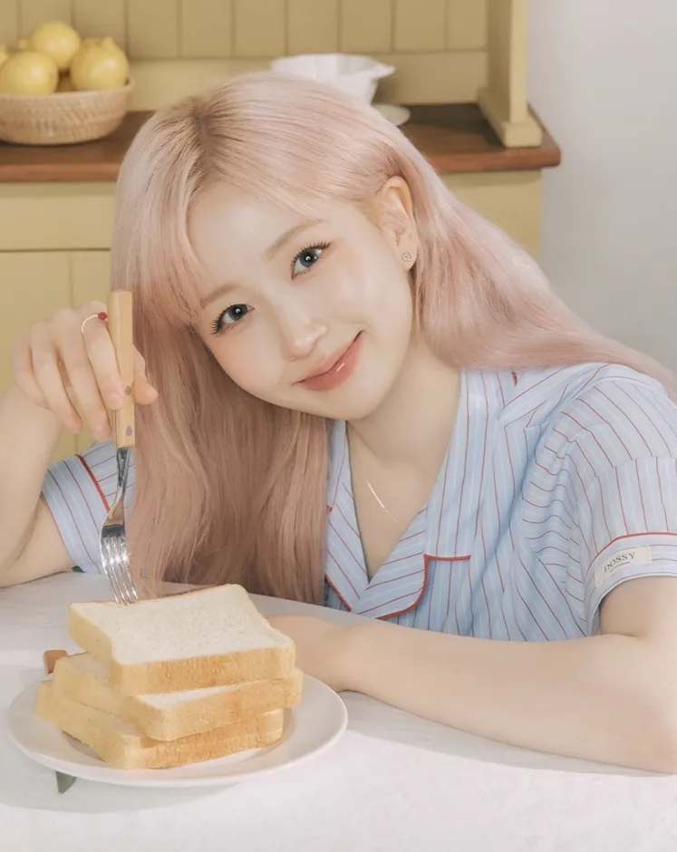 엔믹스 해원 여친 짤.jpg - 걸그룹 갤러리 엔믹스 해원 여친 짤.jpg - 걸그룹 갤러리
