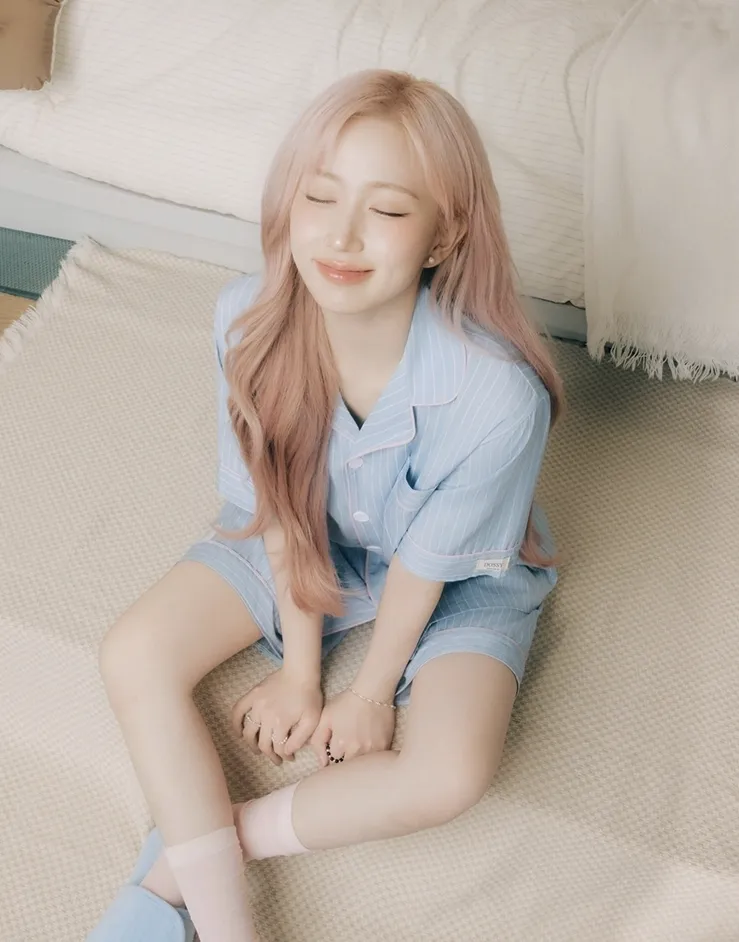 엔믹스 해원 여친 짤.jpg - 걸그룹 갤러리 엔믹스 해원 여친 짤.jpg - 걸그룹 갤러리