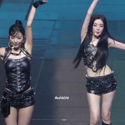 250615 IRENE & SEULGI CONCERT TOUR [ BALANCE ] in SEOUL DAY 2 놀이 Naughty Fancam