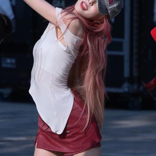 핫걸 유나 🎶Kiss & Tell #YUNA #ITZY