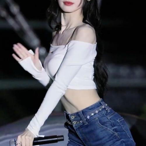 아린이 복근에 살짝 설렜어 난 #ARIN #오마이걸 #OHMYGIRL