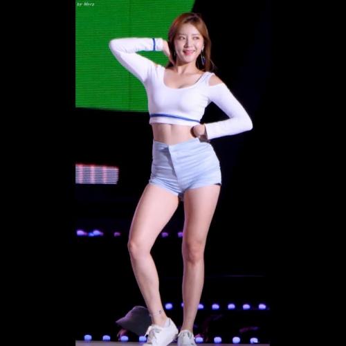 170903 라붐 (LABOUM) 상상더하기  [해인] HAEIN 직캠 Fancam (인천공항스카이페스티벌) by Mera