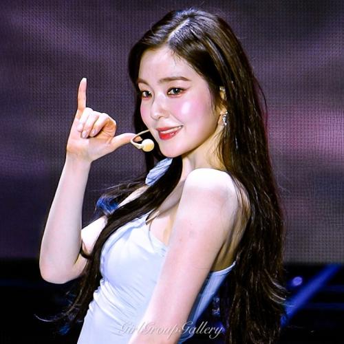 260801 레드벨벳 아이린 Surfin' Boy 직캠 4K60p Red Velvet fancam