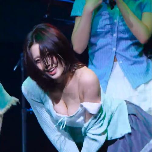 'i 짧게 보기' 라잇썸 나영 (LIGHTSUM NAYOUNG) (251002)