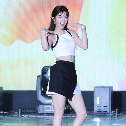 180723 라붐(LABOUM) 지엔(ZN) - 두바둡 (Only U) [2018 USF] 4K 직캠 by 비몽