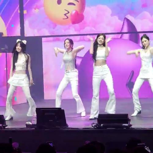 251012 tripleS(트리플에스) 'Cherry Talk' 직캠(fancam) @concert 콘서트 알피 @%