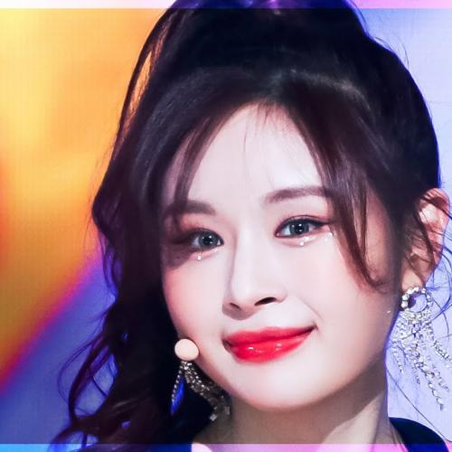 [안방1열 직캠4K] 네이처 루 'RICA RICA' (NATURE LU FanCam)│@SBS Inkigayo_2022.01.30.