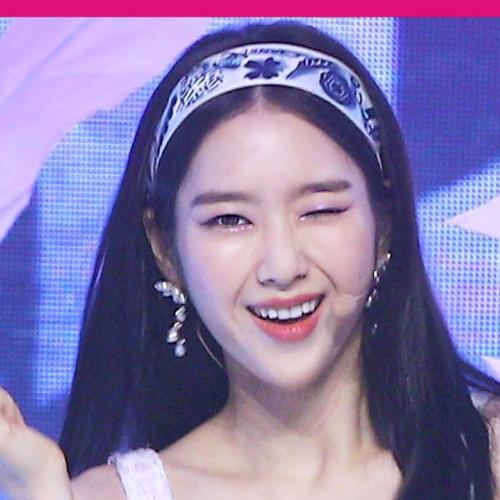 [입덕직캠] 오마이걸 지호 직캠 4K ‘살짝 설렜어(Nonstop)’ (OH MY GIRL JIHO FanCam) | @MCOUNTDOWN_2020.4.30