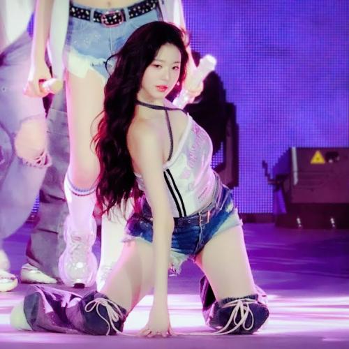 (HEYA)' 직캠 (IVE WONYOUNG FanCam) [4K] 250105 아이브 장원영 '해야