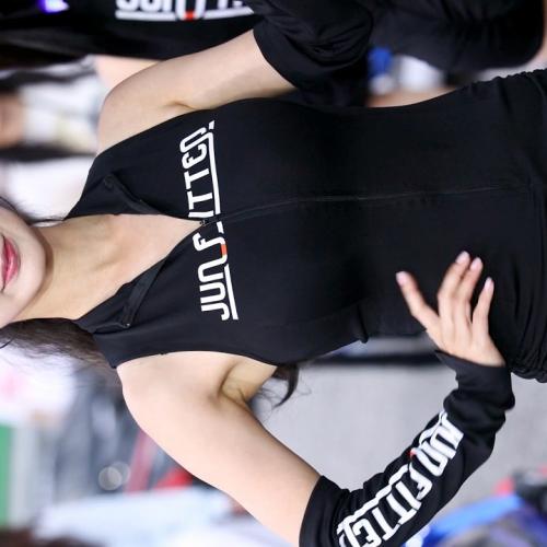 [4K] 2026 오네 슈퍼레이스 챔피언십 4라운드 레이싱모델 소이 직캠 (2026 O-NE superrace Model SOY fancam)