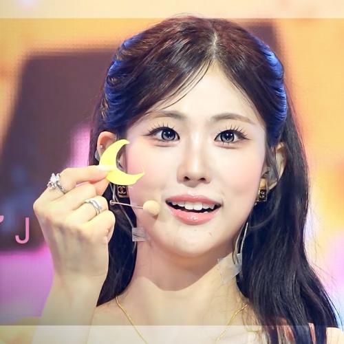 [쇼챔직캠 4K] ICHILLIN’ J 주니 (아이칠린 제이) - BANANA | Show Champion | EP.611 | 260909