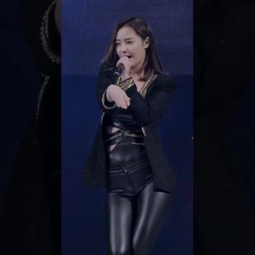 141002 달샤벳(우희) B.B.B 직캠 / Dalshabet Fancam