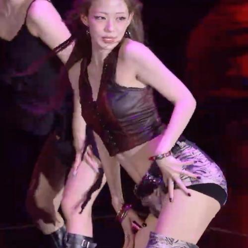 #프로미스나인 #이채영 Toxic (Britney Spears) 솔로 무대 직캠 (fromis_9 CHAEYOUNG FanCam) 250810
