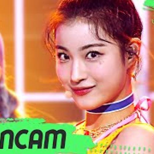 #아이칠린 #예주 #직캠 'FRESH' (ICHILLIN' YE JU Fancam) | MusicBank 211112