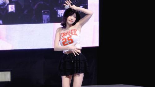 [4K] 250926 프로미스나인 송하영 'WE GO' 직캠 (fromis_9 SONG HAYOUNG FanCam)