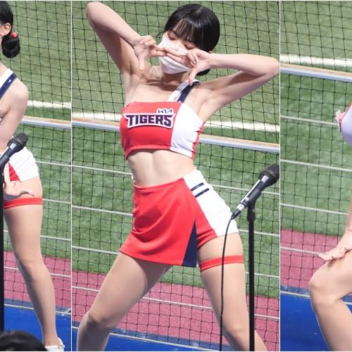 [4K] 살아있는 복근ㄷㄷ 이다혜 치어리더 직캠 Lee DaHye Cheerleader fancam 기아타이거즈 220630