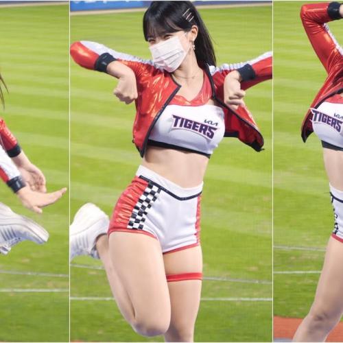 [4K] SNEAKERS 이다혜 치어리더 직캠 Lee DaHye Cheerleader fancam 기아타이거즈 220825