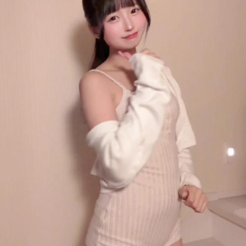 mi___0004 みれさぶ · 9-22  胃下垂でお腹出てるから妊娠したって言われる🤣食べてお腹でてるだけ