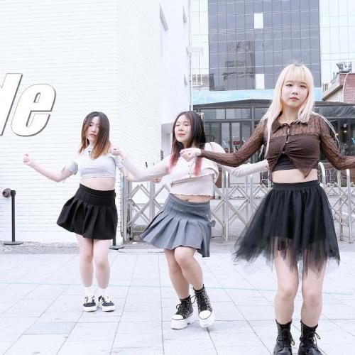 [4K] 이슈 (ISSUE DANCE CREW) - Nxde ((여자)아이들, (G)I-DLE) 커버 댄스 @ 230421 홍대 버스킹 직캠 By SSoLEE
